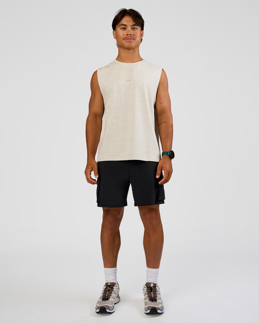 Man wearing Base Heavyweight FLXCotton Tank Regular Fit -8cm - Silver Marl | Model:George | Size:M
