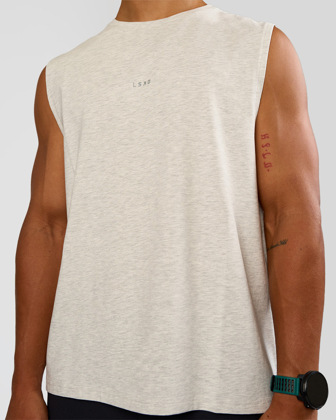 Man wearing Base Heavyweight FLXCotton Tank Regular Fit -8cm - Silver Marl | Model:George | Size:M
