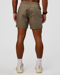 Man wearing Daily 5" Short - Walnut Grey | Model:Malebo | Size:M