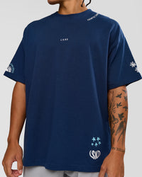 Man wearing GG Heavyweight Oversized Tee - Future Navy | Model:Malebo | Size:M