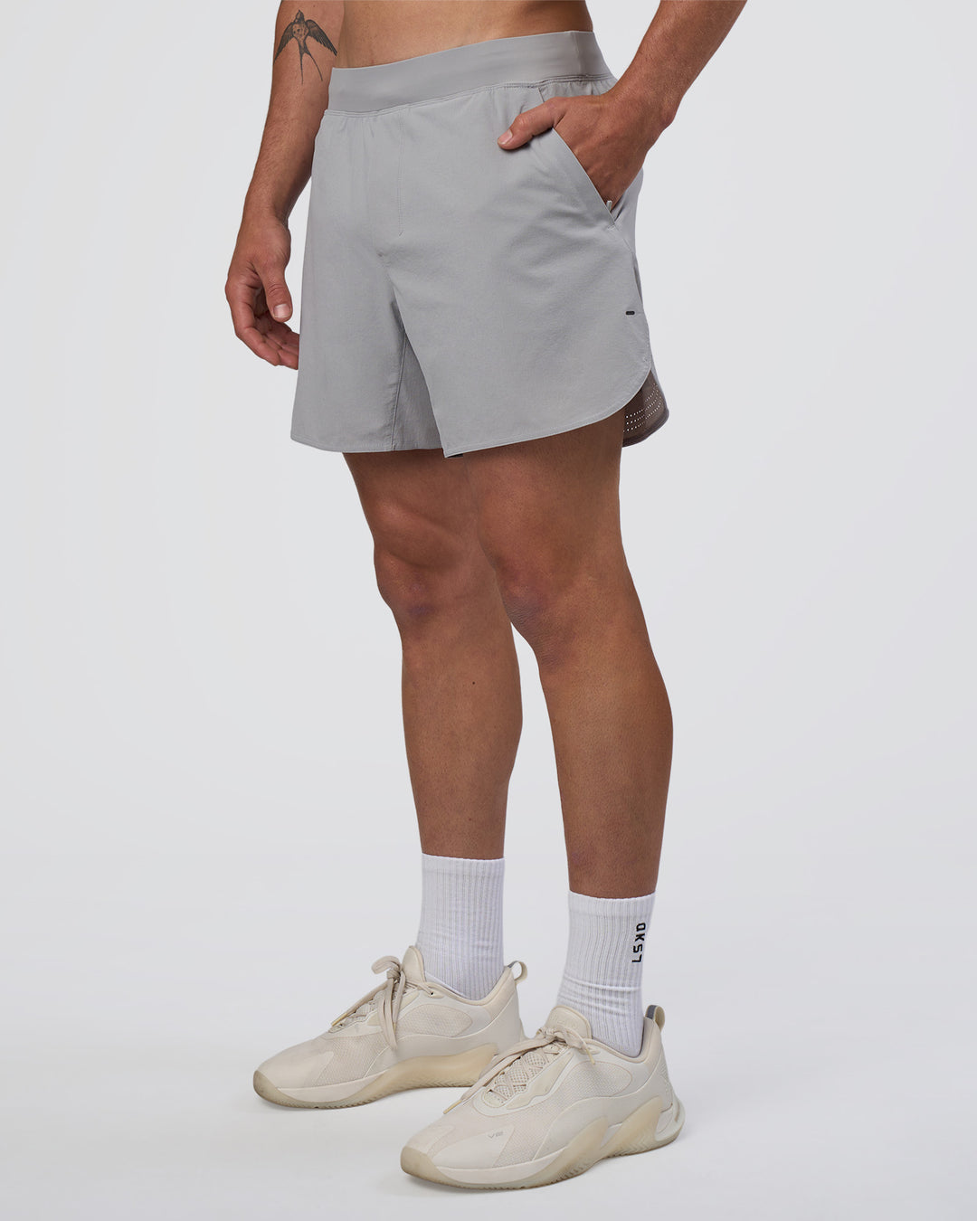 Man wearing Lift 6" Short - Alloy-Baltic Sea | Model:Konnor | Size:M