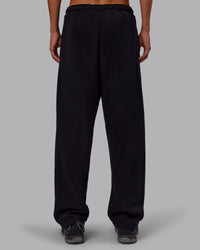 Man wearing MVP Straight Leg Pant - Black | Model:Jaxon | Size:M