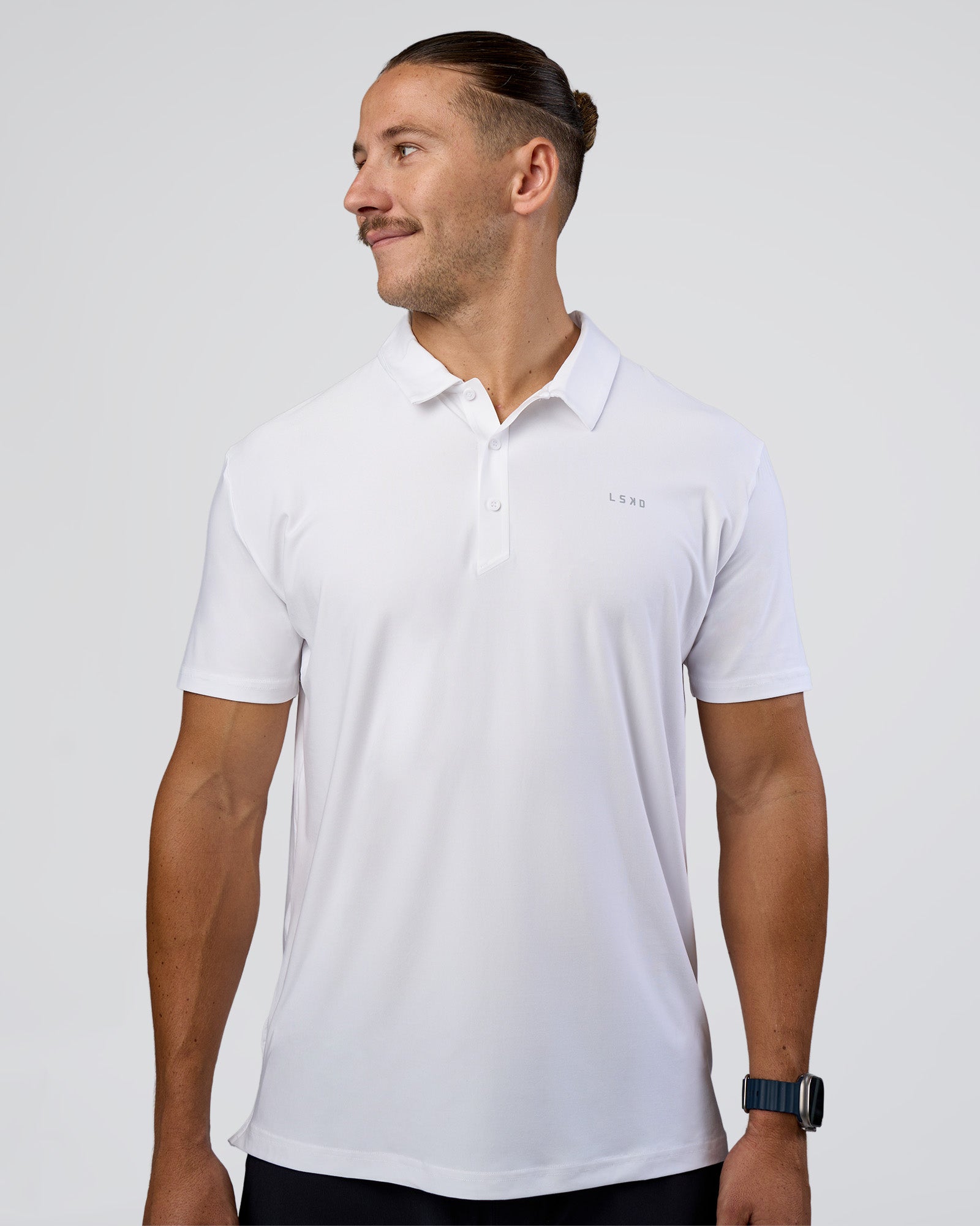 Man wearing Drive Polo - White | Model:Jaiden | Size:M