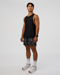 Man wearing Pace 5" Lined Running Short - Lunar Glow | Model:George | Size:M