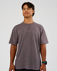 Man wearing Power Oversized Tee - Duskstone Washed | Model:George | Size:M