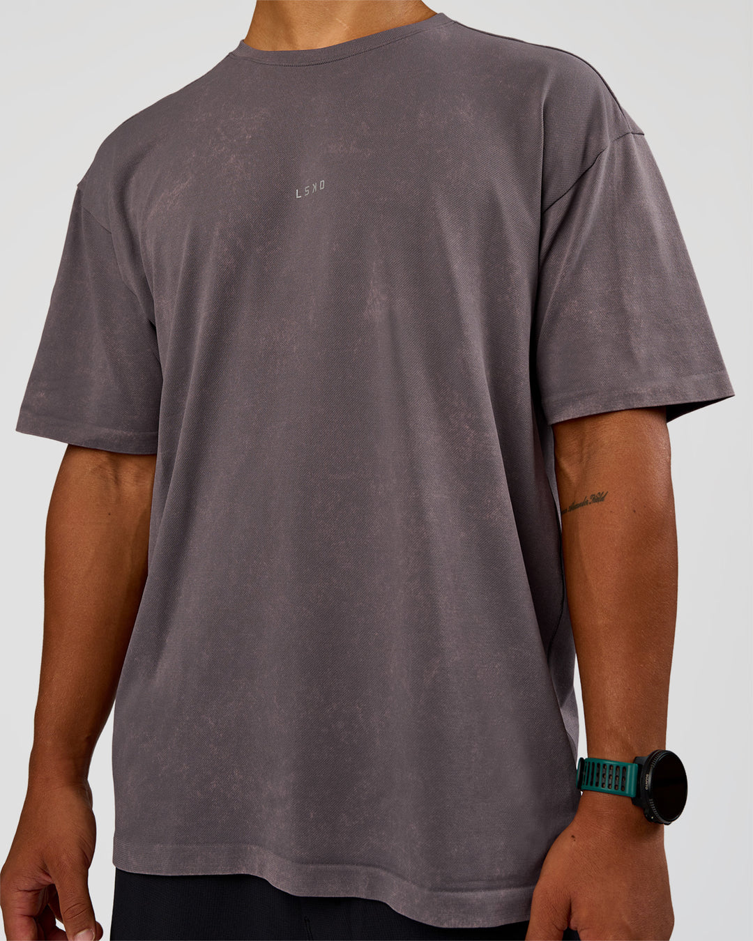 Man wearing Power Oversized Tee - Duskstone Washed | Model:George | Size:M