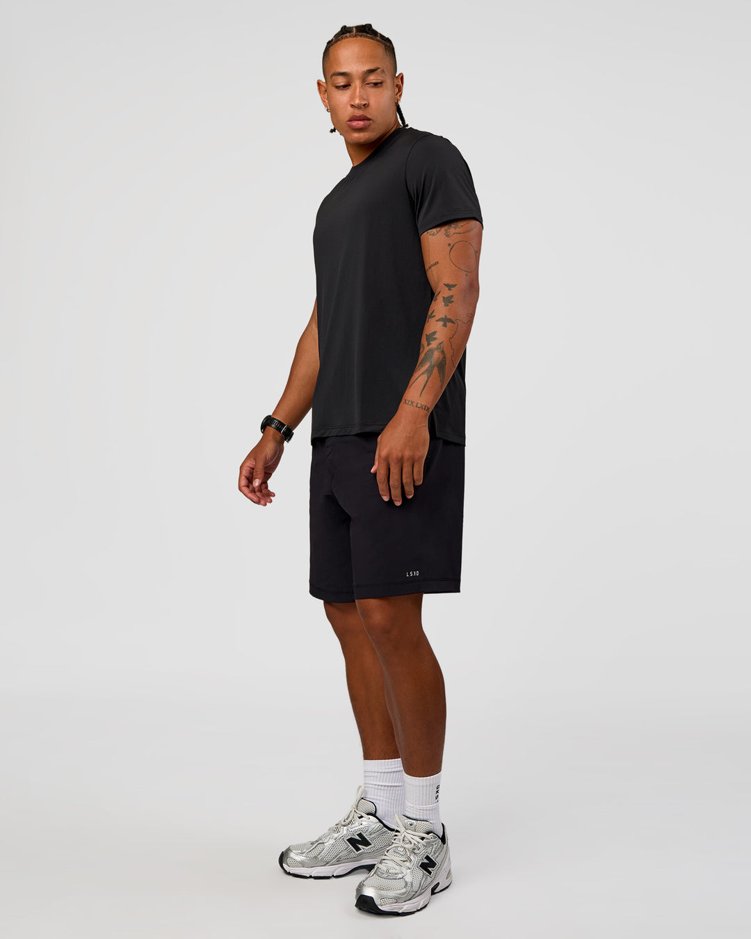 Man wearing Rep 9&