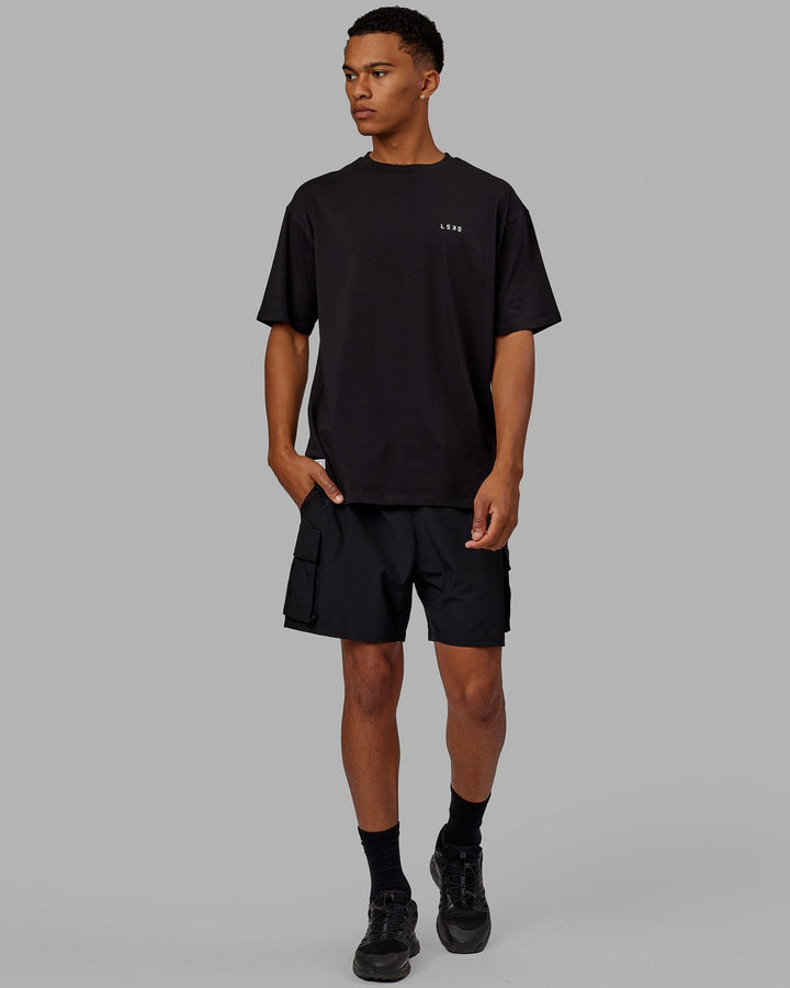 Man wearing VS4 FLXCotton Tee Oversize - Black-White