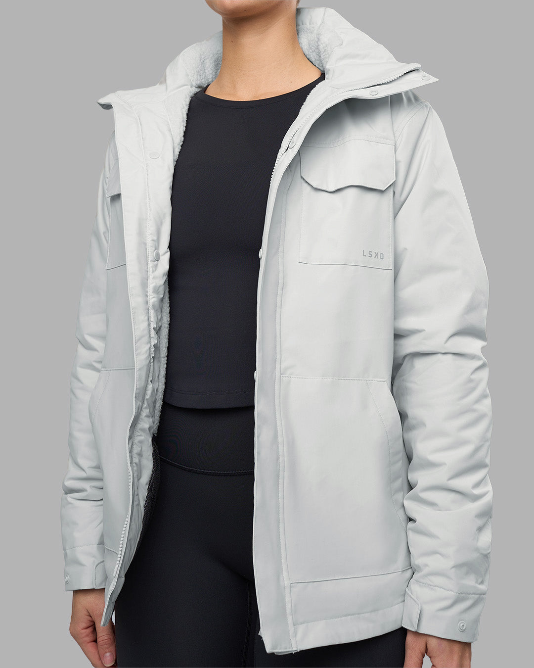 Woman wearing Marshall 2.0 Jacket - Digital Mist | Model:Amy | Size:M