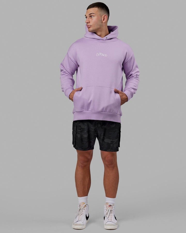 Man wearing Mad Happy Hoodie Oversize - Pale Lilac