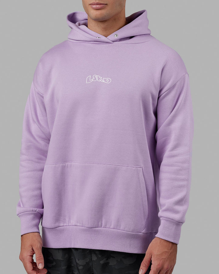 Man wearing Mad Happy Hoodie Oversize - Pale Lilac