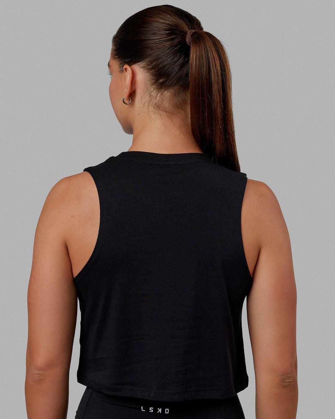 Woman wearing Agile FLXCotton Tank - Black-White