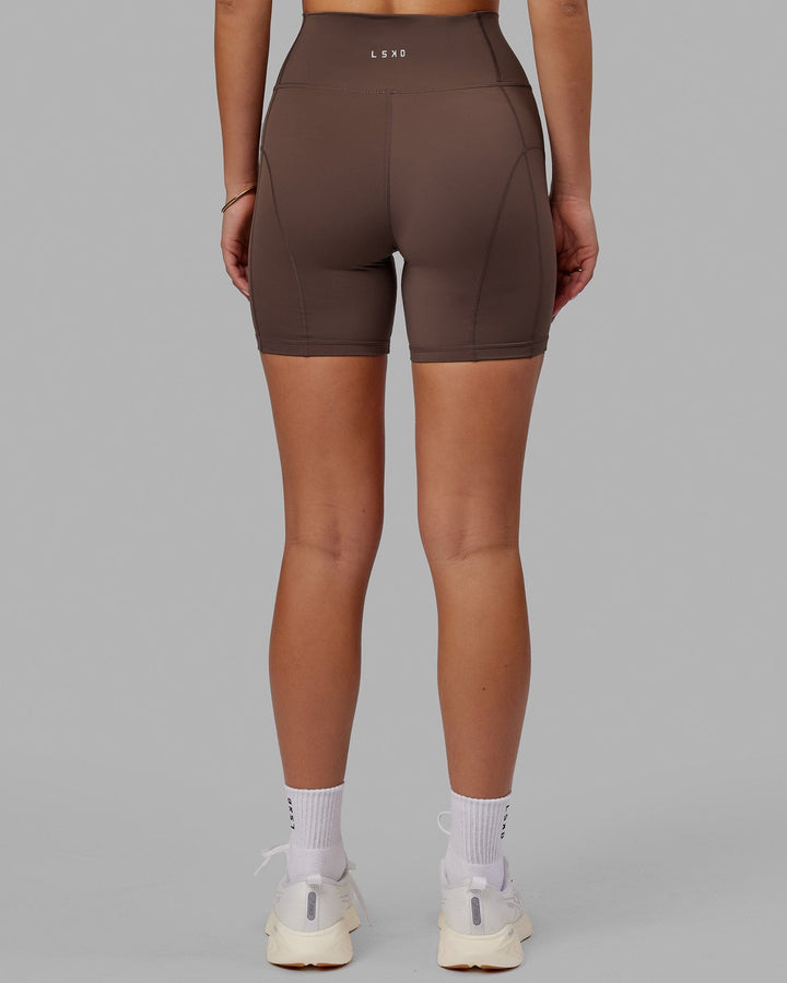 Woman wearing Bend Mid Short Tight - Peppercorn