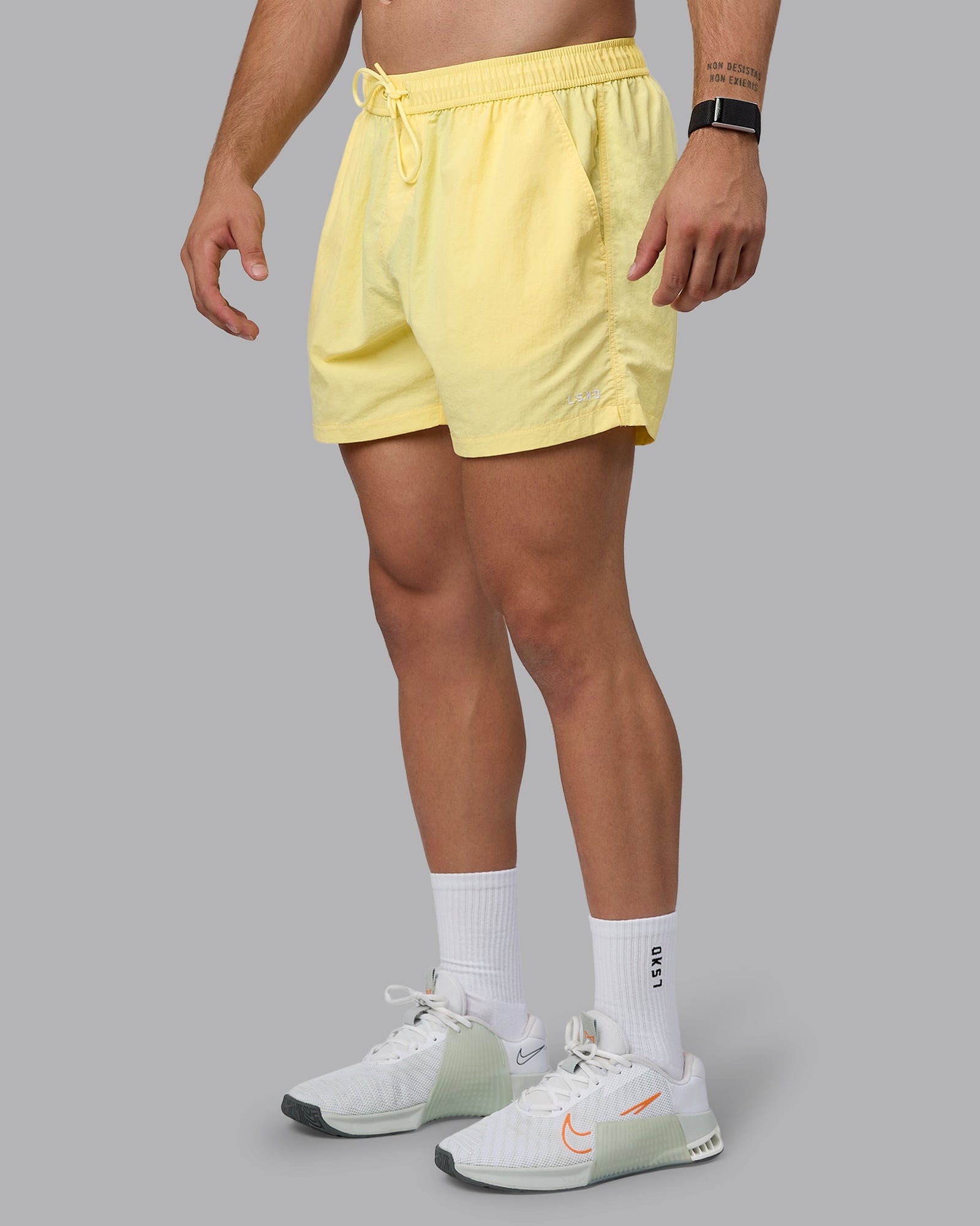 Man wearing Classic 5" Shorts - Lemon