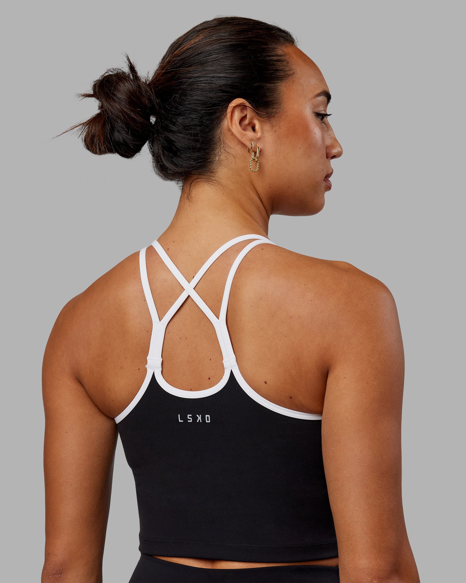Contrast Active Shelf Bra Tank Black White LSKD