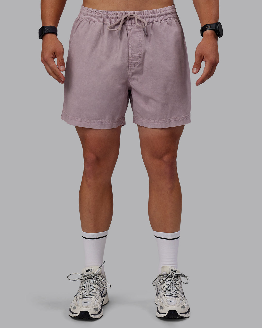 Man wearing Washed Daily 5&quot; Shorts - Greyish Purple