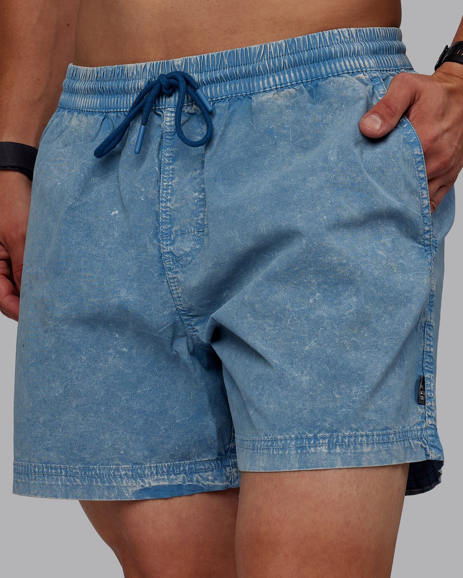 Man wearing Washed Daily 5" Shorts - Elemental Blue