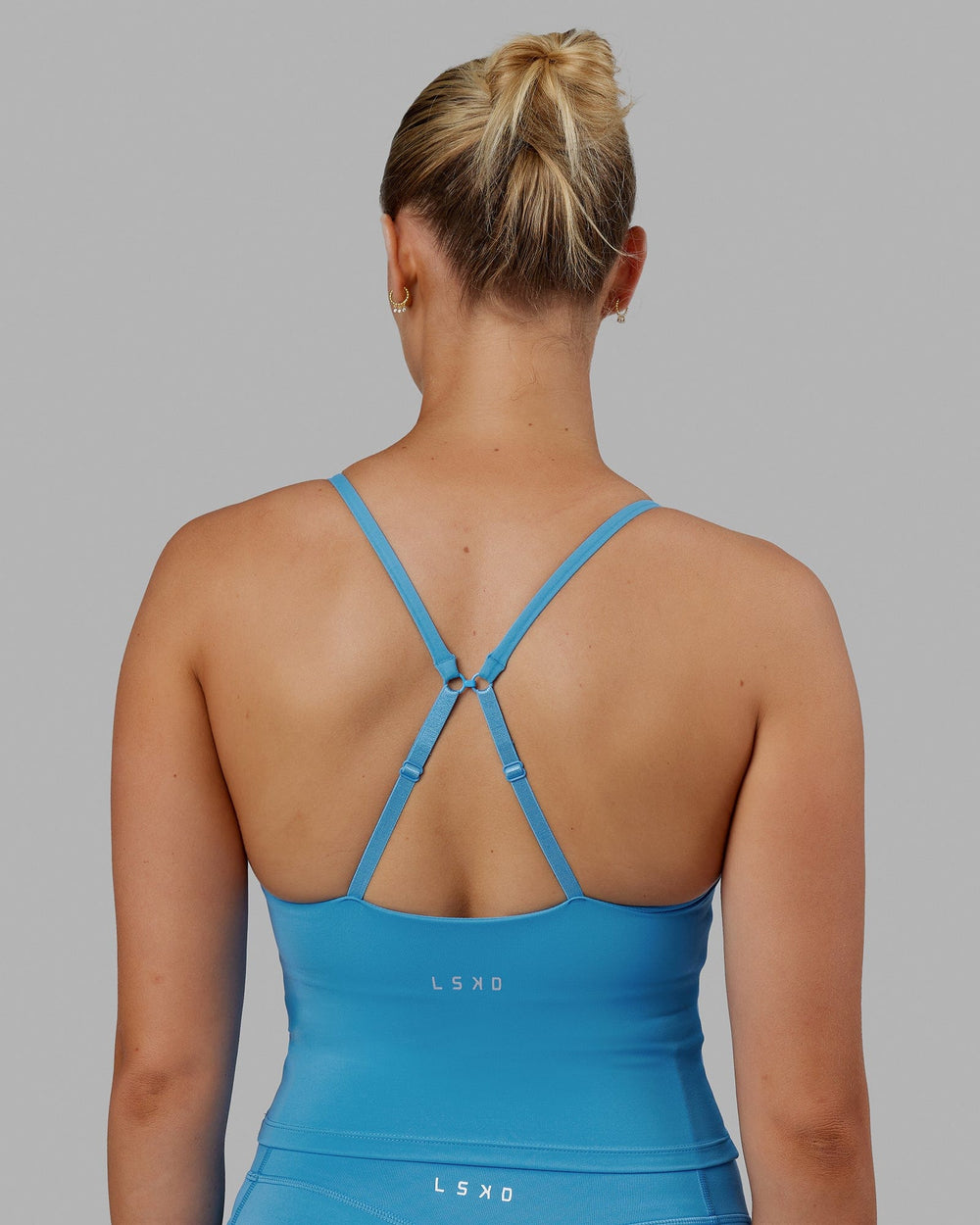 Woman wearing Elixir Active Tank - Azure Blue
