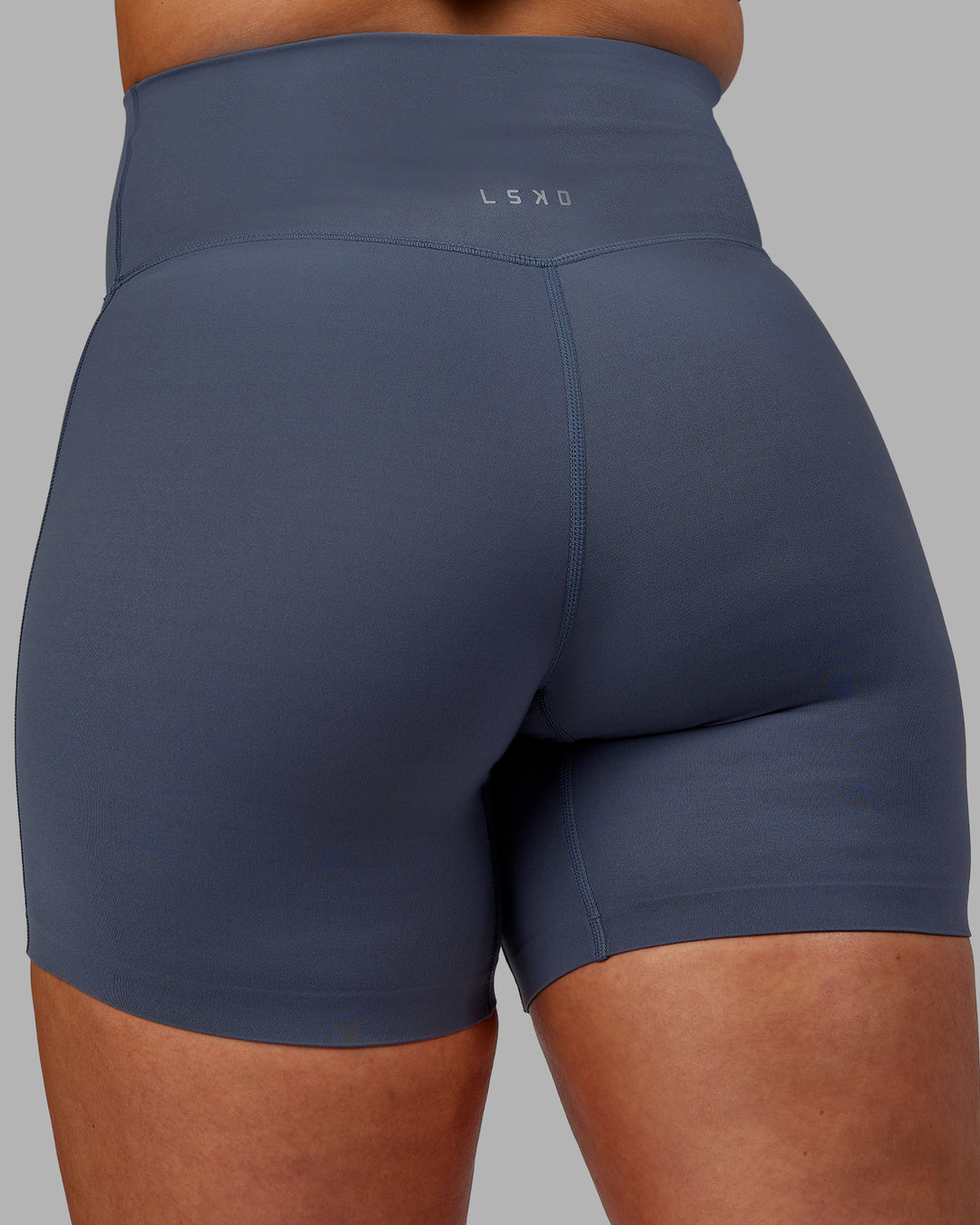 Woman wearing Elixir Ultra High-Rise 6&quot; Short - Turbulence