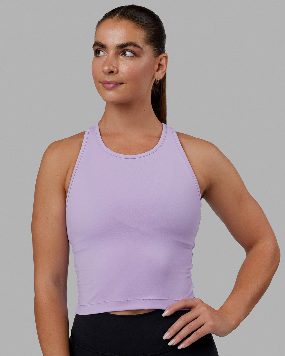 Woman wearing Flow Performance Tank - Pale Lilac