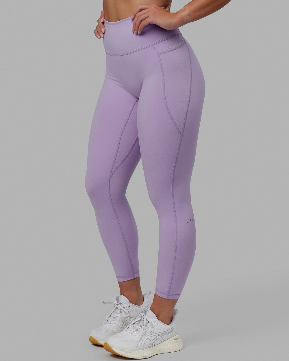 Woman wearing Fusion 7/8 Length Tights - Pale Lilac