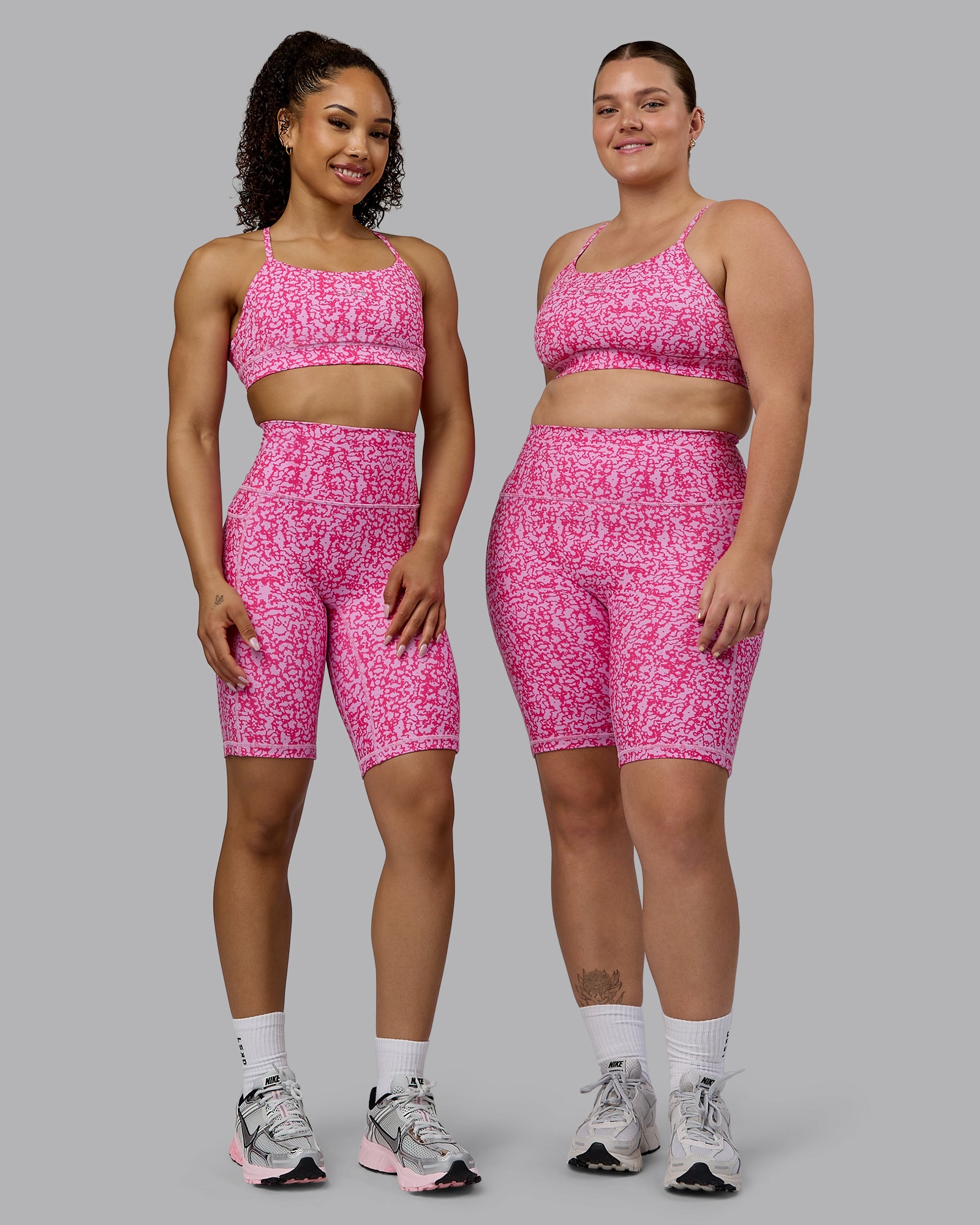 Woman wearing Fusion Ultra High-Rise 9" Short Pockets - Patina-Ultra Pink | Model:Both | Size:Duo