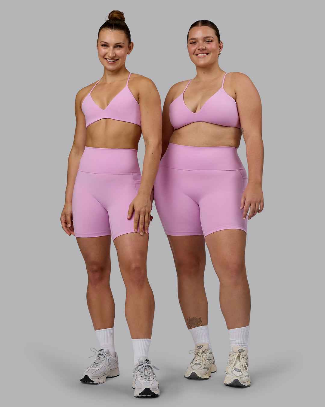 Woman wearing Fusion Ultra High-Rise 6&quot; Short Pockets - Pastel Orchid | Model:Both | Size:Duo