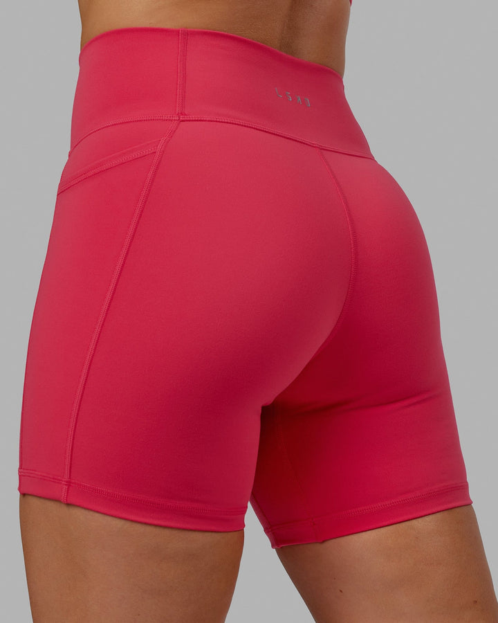 Woman wearing Fusion Mid Short Tights - Raspberry