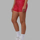 Woman wearing Fusion X-Short Tights - Pink Vitality