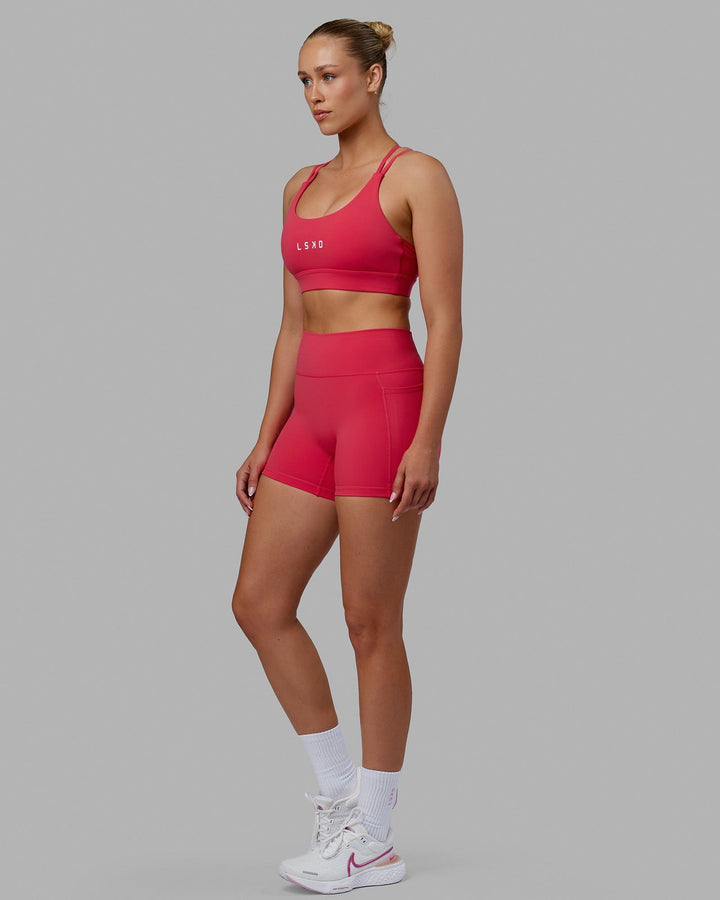 Woman wearing Fusion X-Short Tights - Raspberry