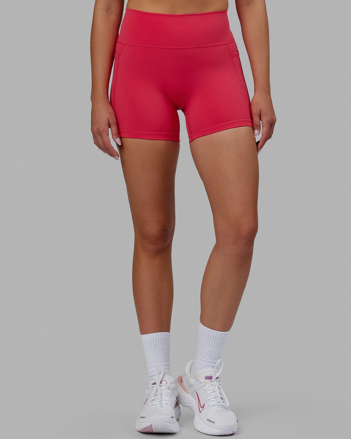 Woman wearing Fusion X-Short Tights - Raspberry