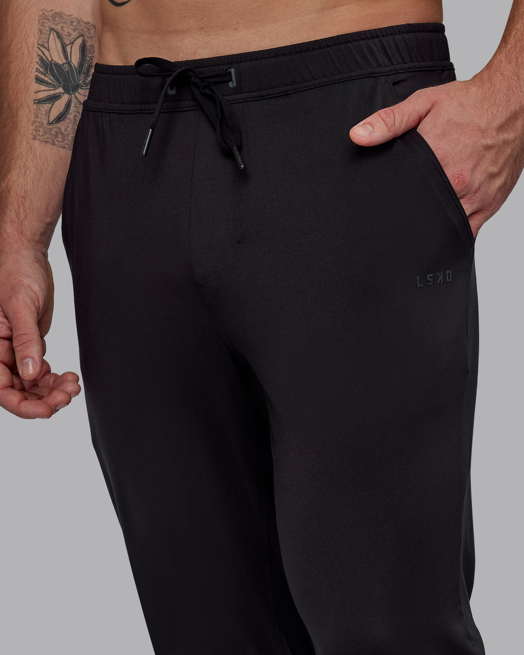 Man Wearing Restore CloudFLX Jogger - Black