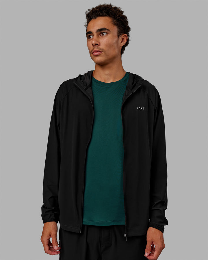Man wearing Train-Lite FLXMAX Jacket - Black