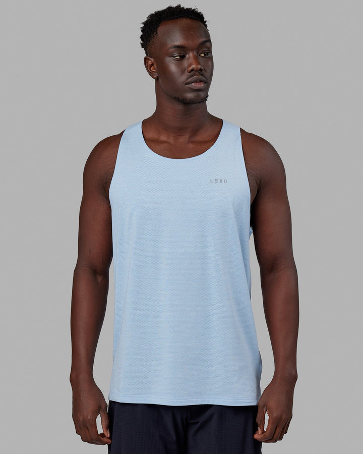 Man wearing Perform VapourFLX Tank - Windsurfer Marl