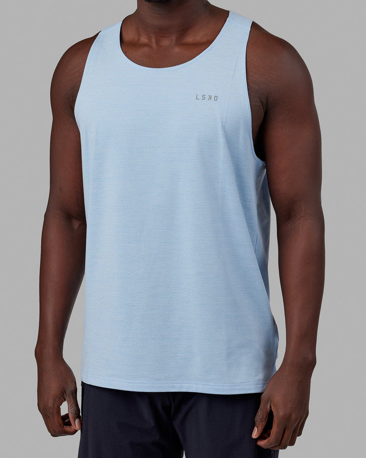 Man wearing Perform VapourFLX Tank - Windsurfer Marl