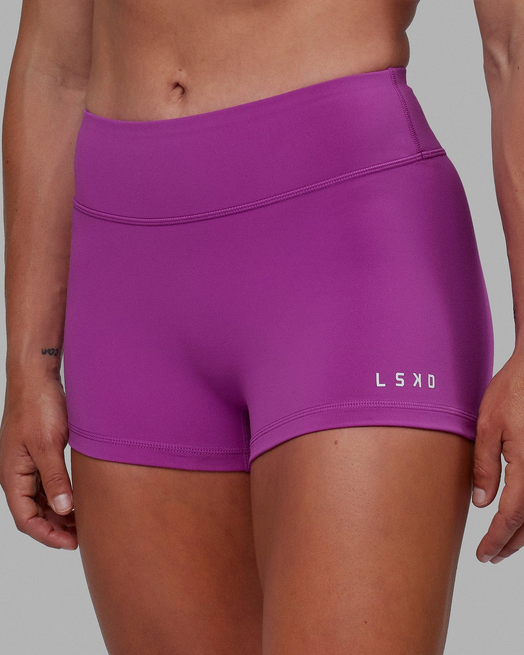 Woman wearing RXD Micro Short Tights - Orchid