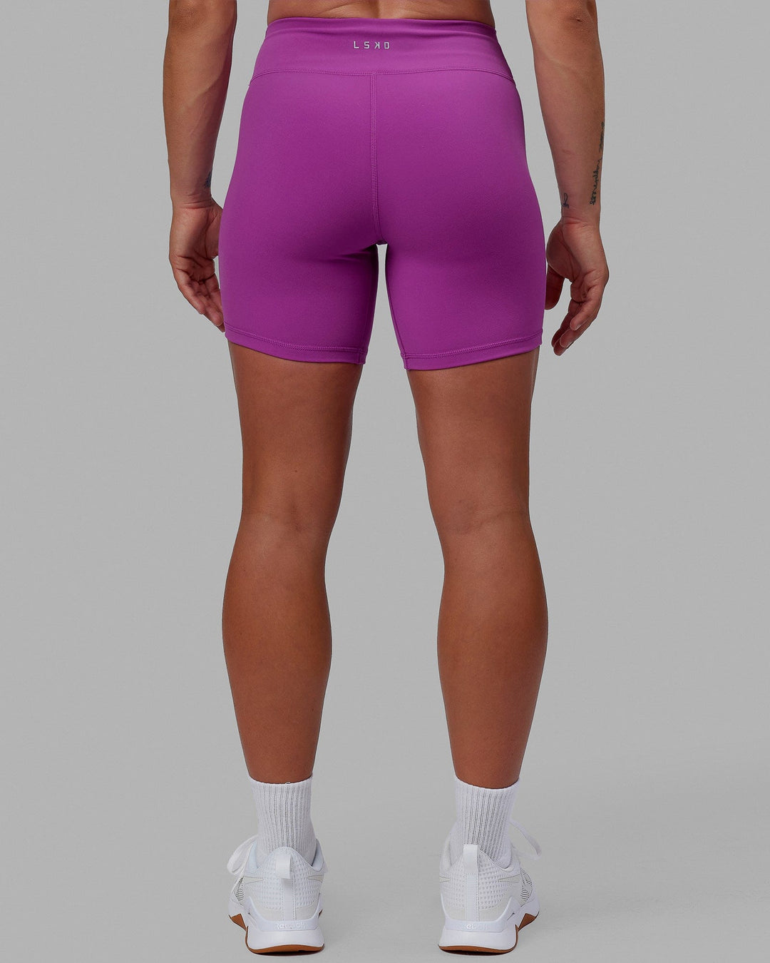 Woman wearing RXD Mid Short Tights - Orchid