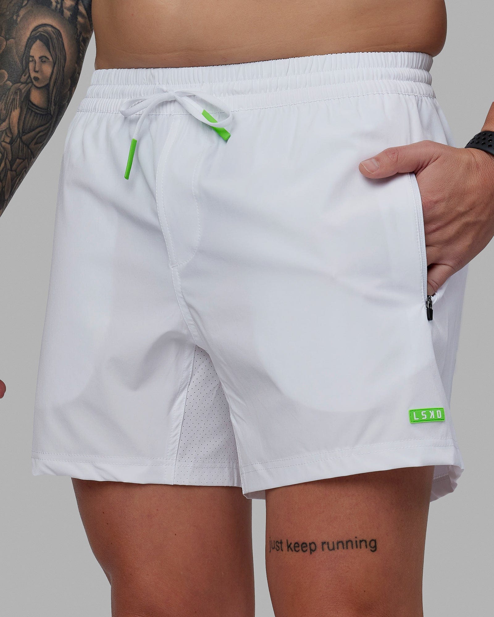 5 inch on sale white shorts