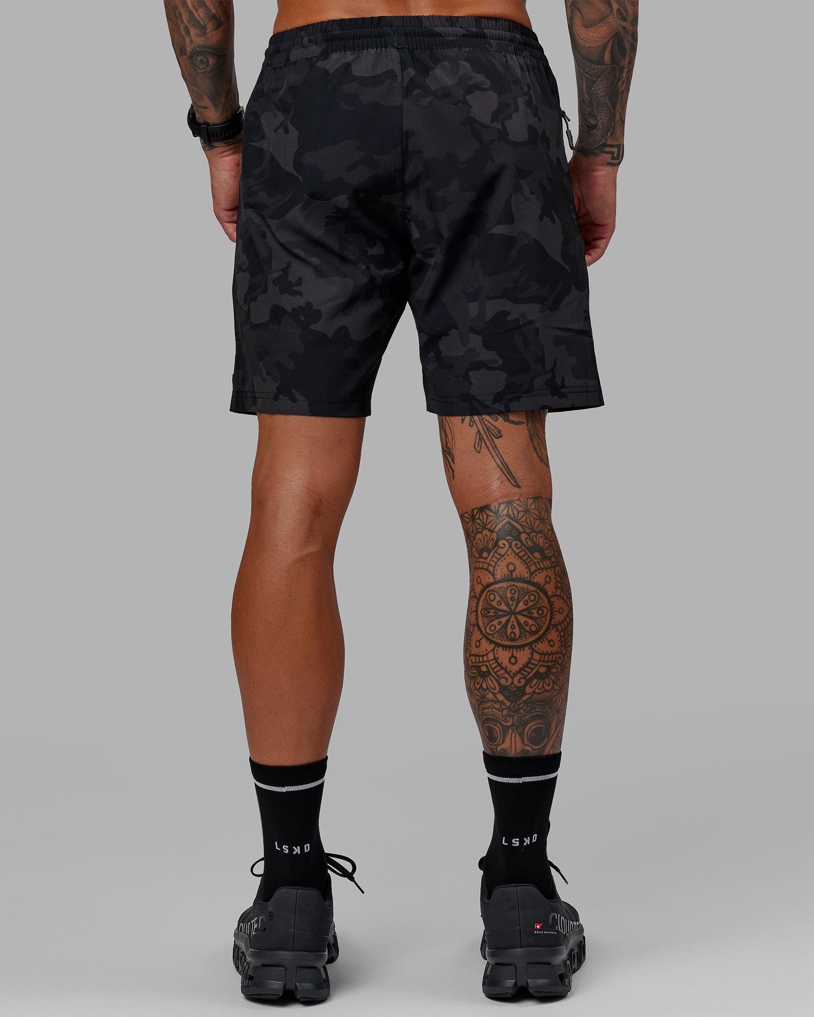 Distance men's 7 hotsell camo running shorts