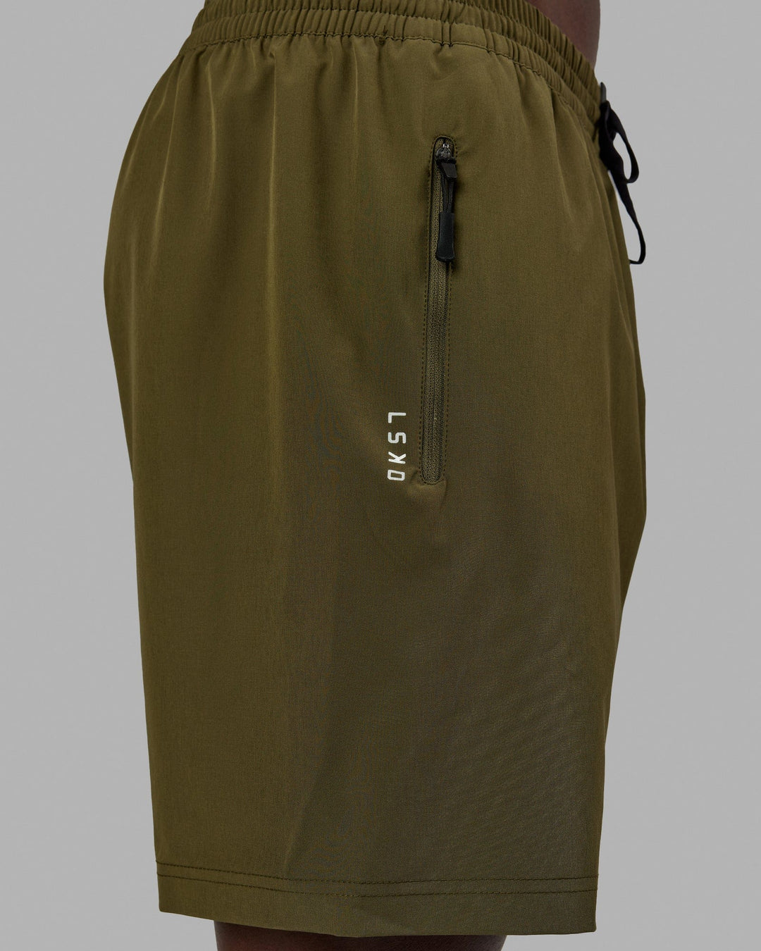 Man wearing Rep 7&