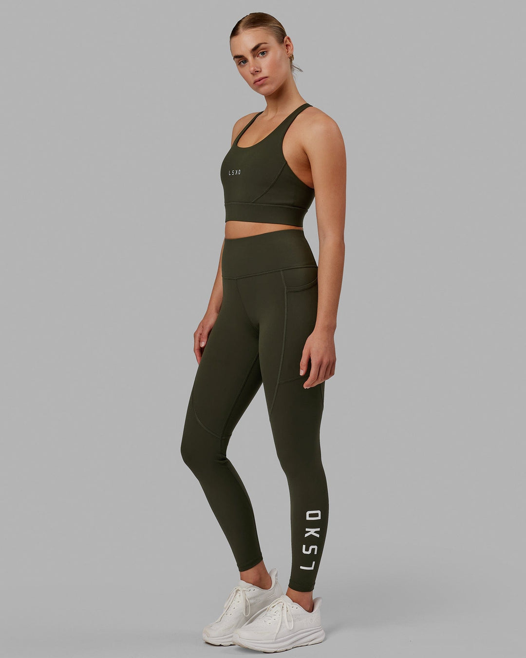 Woman wearing Rep Ultra High-Rise Full Length Legging Pockets - Forest Night | Model:Bodhi | Size:S