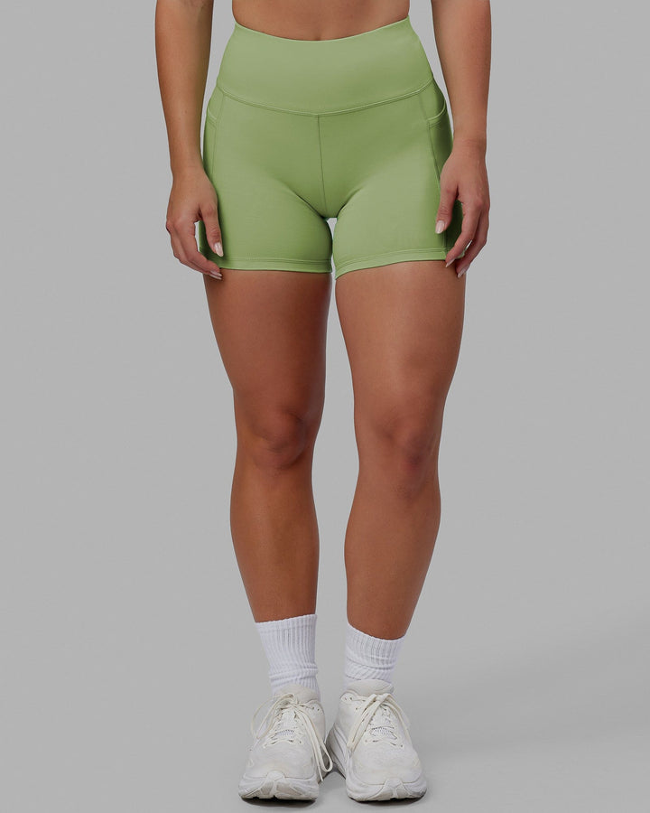 Woman wearing Rep X-Short Tights - Green Fig