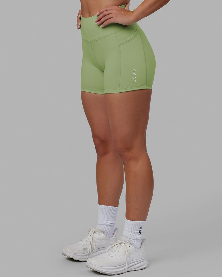 Woman wearing Rep X-Short Tights - Green Fig