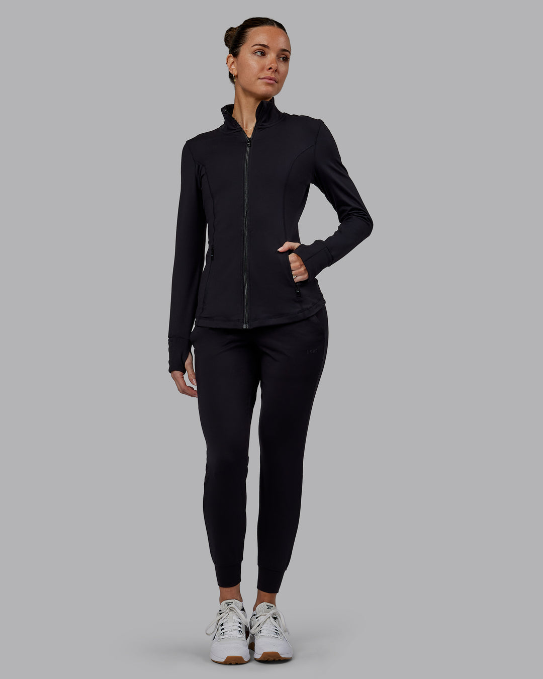 Women Wearing Restore CloudFLX Joggers - Black