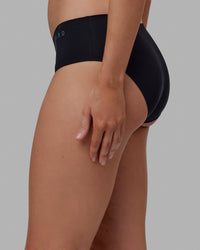 Woman wearing Seamless Brief - Black | Model:Grace | Size:S