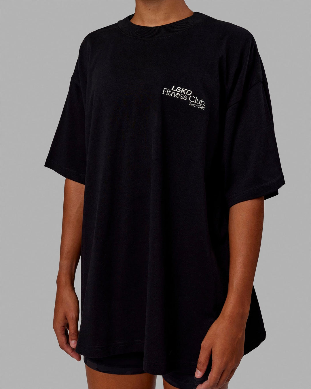 Woman wearing Unisex Fitness Club Heavyweight Tee Oversize - Black-Off White
