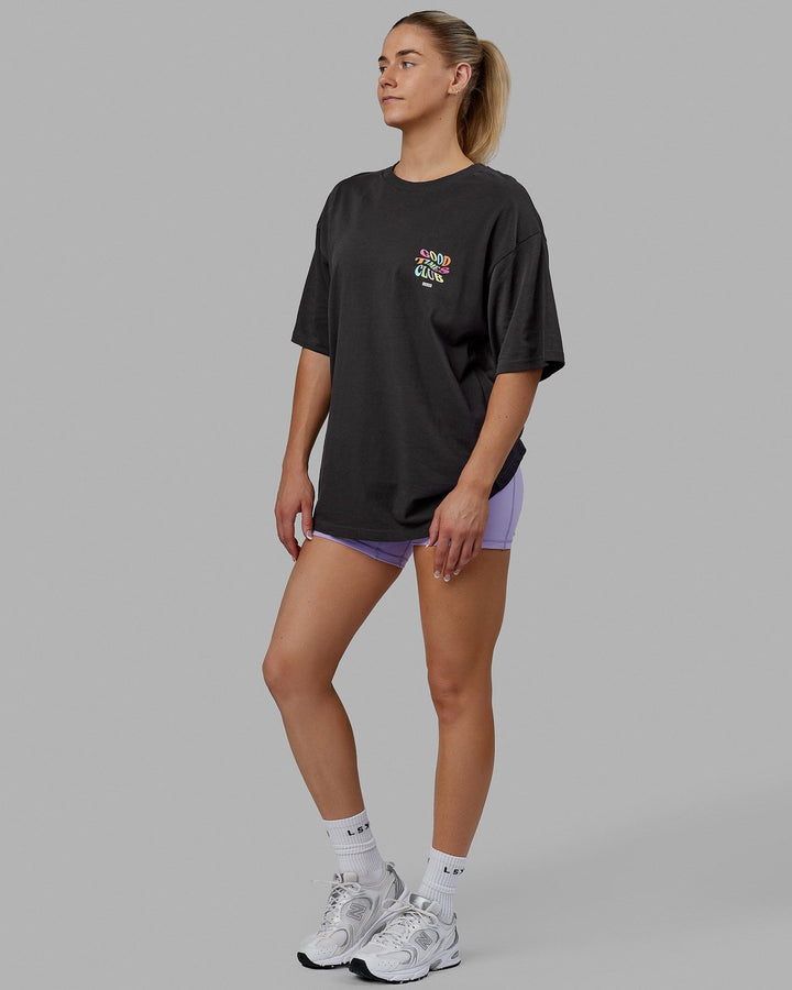 Woman wearing Unisex Good Times Heavyweight Tee Oversize - Phantom-Multi
