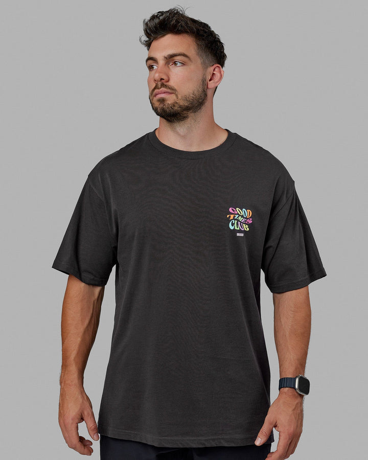 Man wearing Unisex Good Times Heavyweight Tee Oversize - Phantom-Multi
