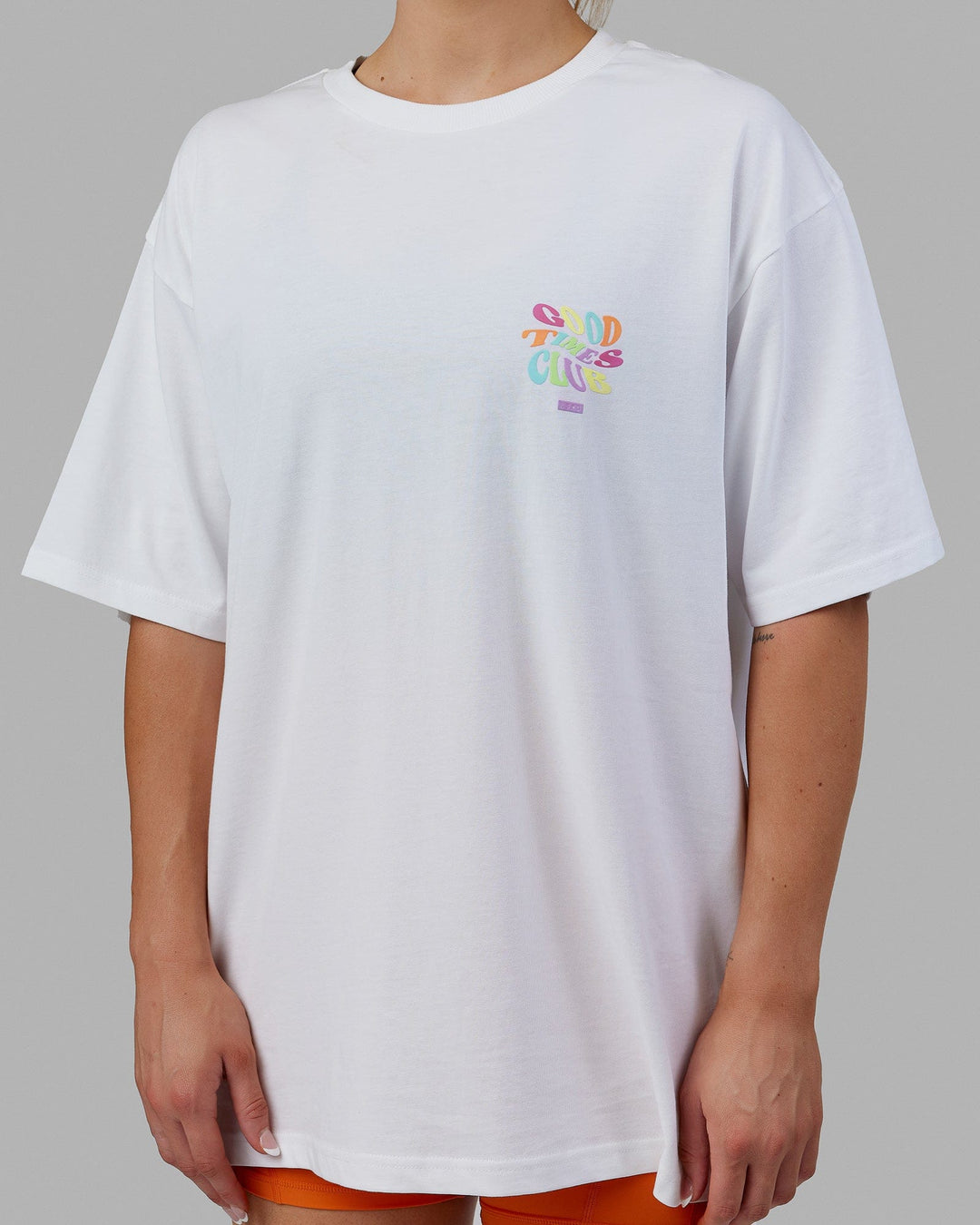 Woman wearing Unisex Good Times Heavyweight Tee Oversize - White-Multi