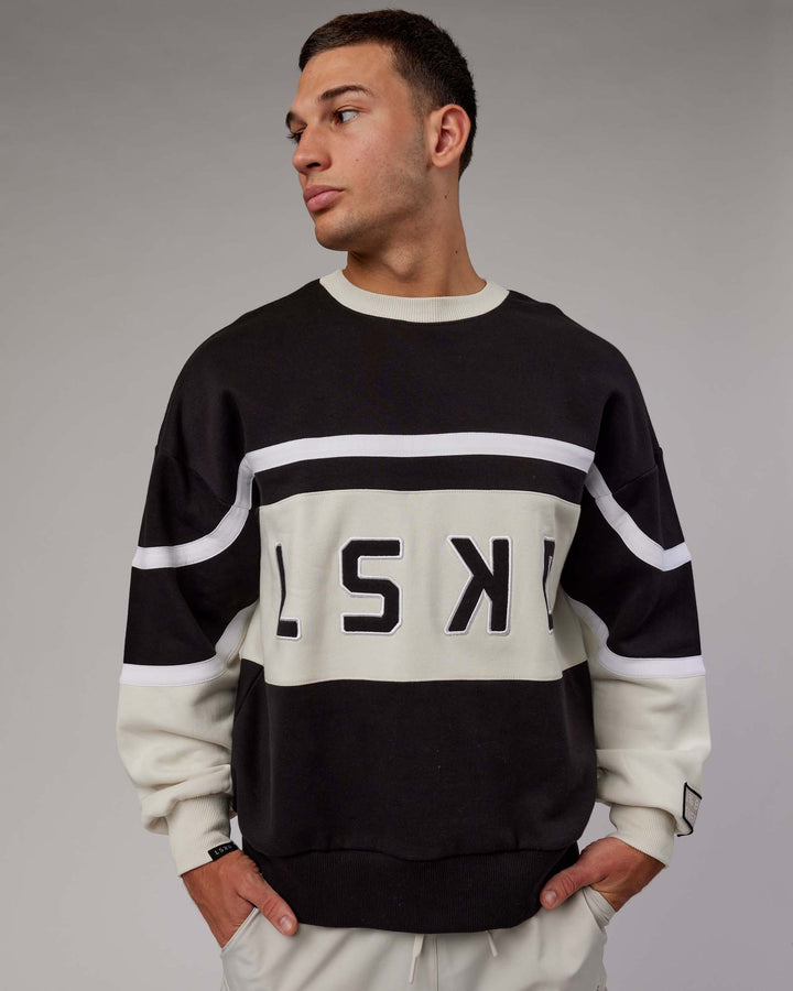 Man wearing Unisex PrimeTime Sweater Oversize - Black-Bone